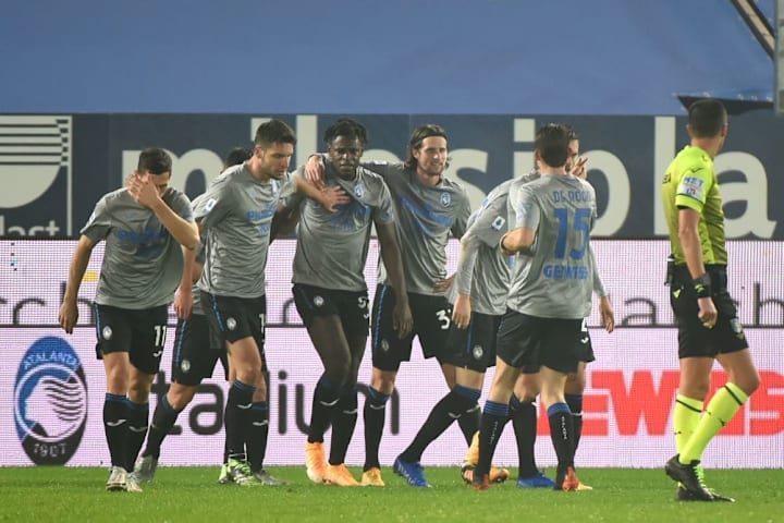 Zapata dopo il gol alla Roma