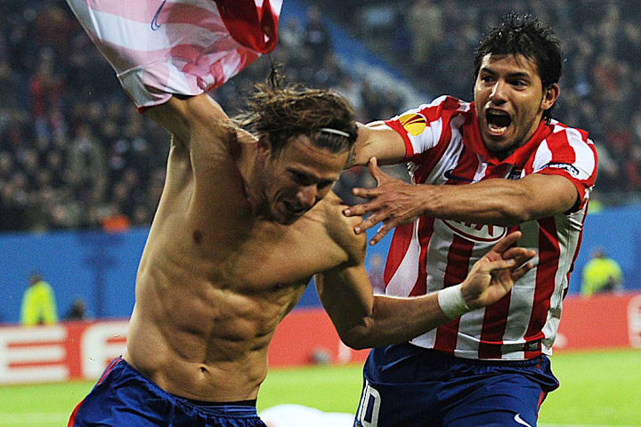 Aguero y Forlan son historia del Atlético de Madrid
