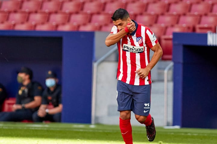 El charrúa partirá de titular