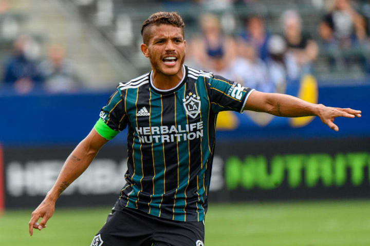 Jonathan dos Santos