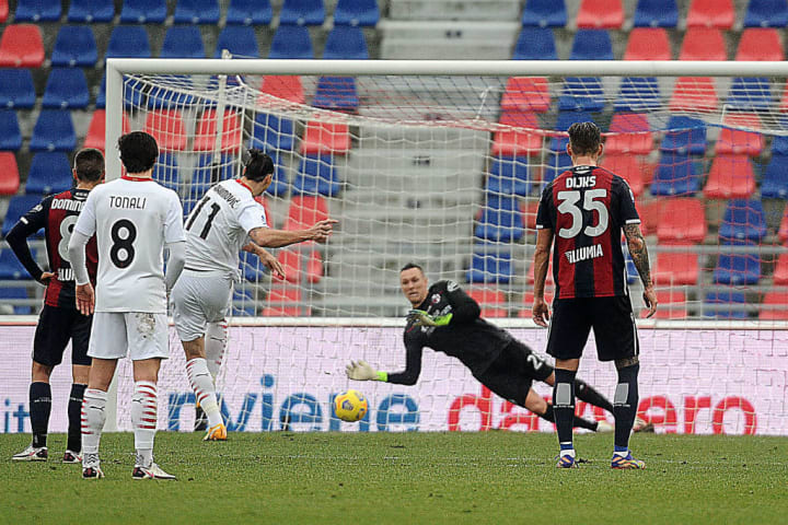 Ibrahimovic sbaglia un calcio di rigore