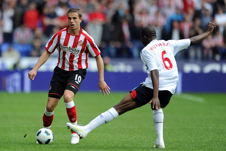 Jordan Henderson, Fabrice Muamba Jordan Henderson, Fabrice Muamba