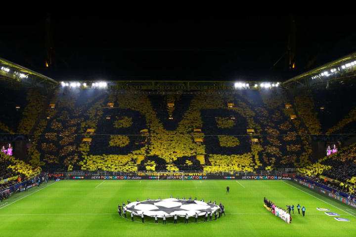 Borussia Dortmund v Paris Saint-Germain - UEFA Champions League Round of 16: First Leg Borussia Dortmund v Paris Saint-Germain - UEFA Champions League Round of 16: First Leg