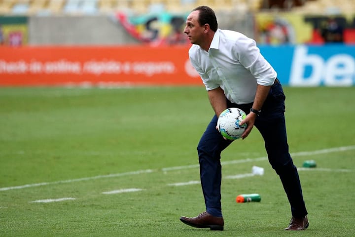Rogério Ceni vem encaixando o Flamengo... 