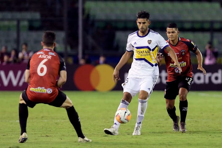 Zambrano no ha tenido demasiados minutos en el primer semestre del año.