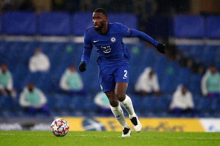 Rudiger tiene pocos minutos en el Chelsea 