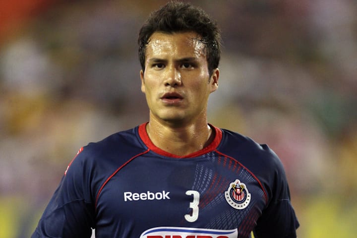 Chivas de Guadalajara v Club América