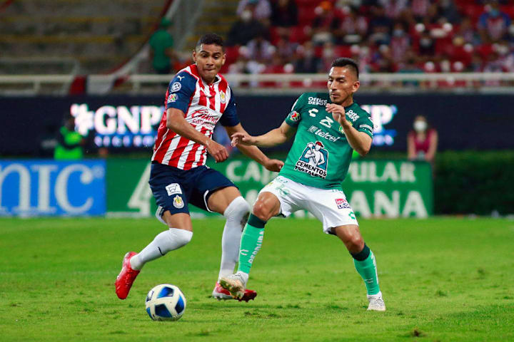 Gilberto Sepulveda, Angel Mena