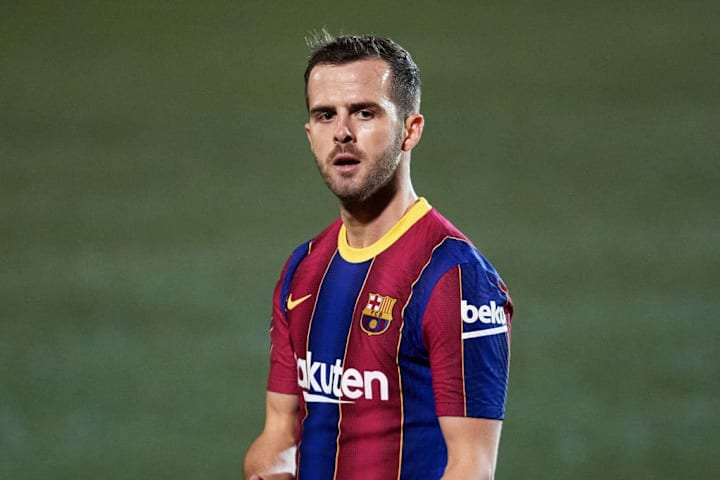 Cornella v FC Barcelona - Copa del Rey