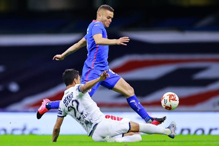 Cruz Azul v Pachuca - Torneo Guard1anes 2020 Liga MX