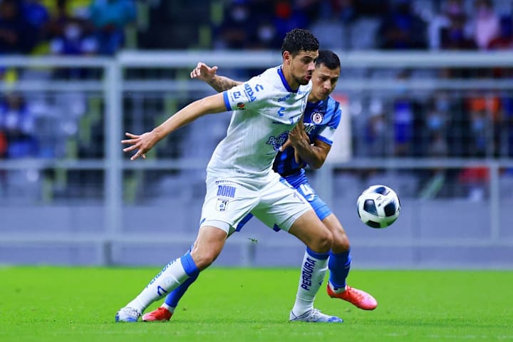 Luis Madrigal, Julio Cesar Dominguez