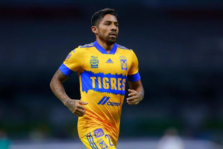 Cruz Azul v Tigres UANL - Torneo Guard1anes 2020 Liga MX