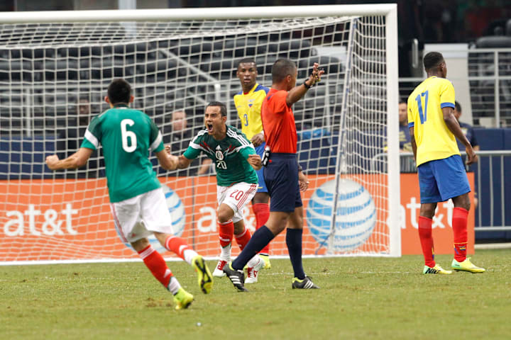 Ecuador v Mexico