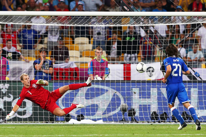 Andrea Pirlo, Joe Hart