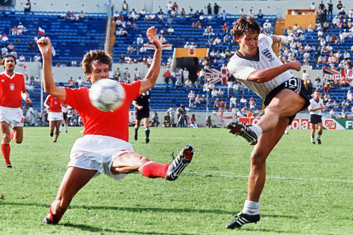 Gary Lineker got up and running against Poland in 1986