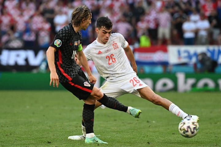 Pedri e Modric