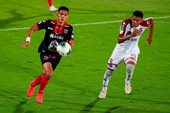 Alajuelense vs Saprissa