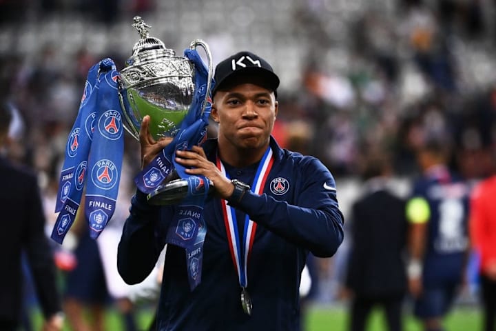 FBL-FRA-CUP-PSG-SAINT-ETIENNE