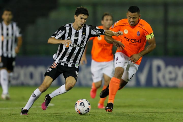 Estreia Fase de grupos Libertadores Internacional Santos Atlético-MG Decepção