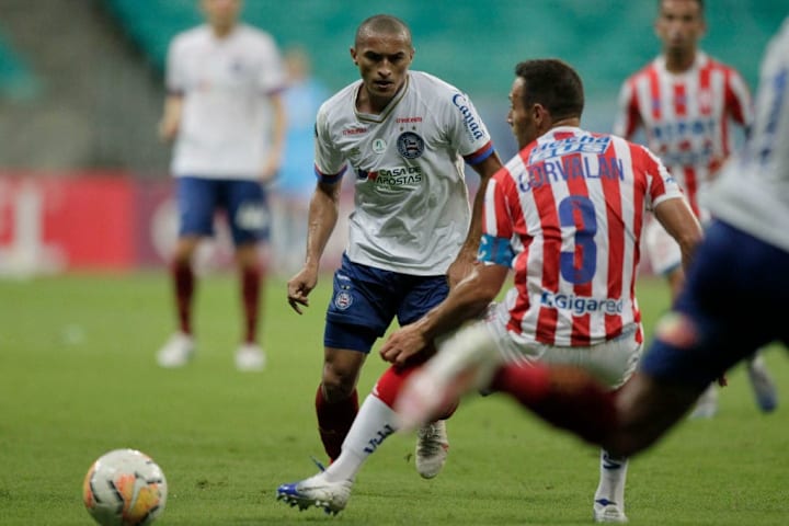 Bahia e Unión Santa Fé brigam por vaga nas quartas de final da Conmebol Sul-Americana.