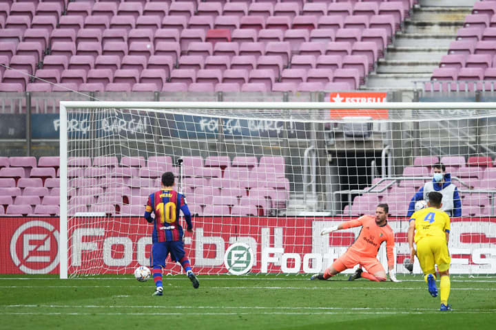 FC Barcelona v Cadiz CF - La Liga Santander