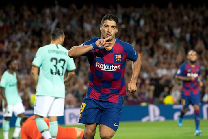 FC Barcelona v Inter Milan: Group F - UEFA Champions League