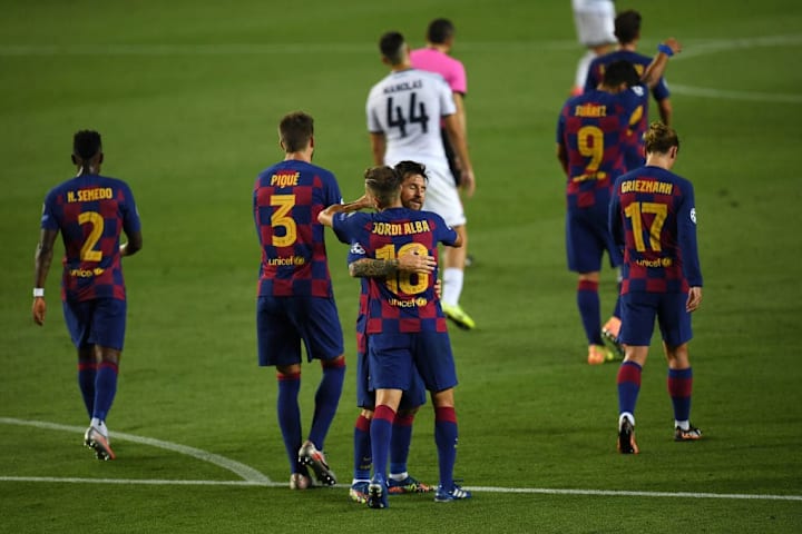 Lionel Messi celebrando con Jordi Alba