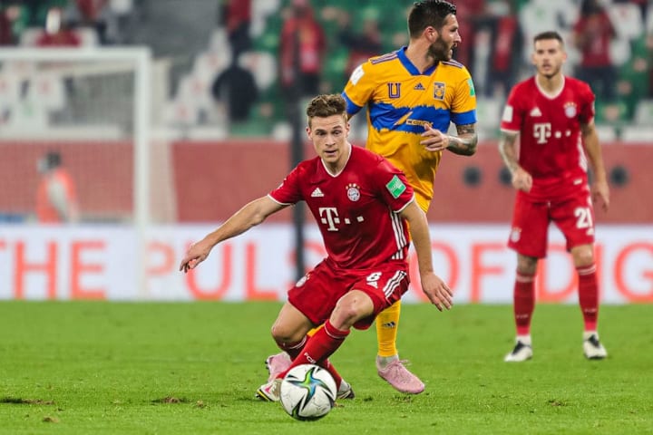Joshua Kimmich éclabousse de sa classe dans l'entre-jeu du Bayern.
