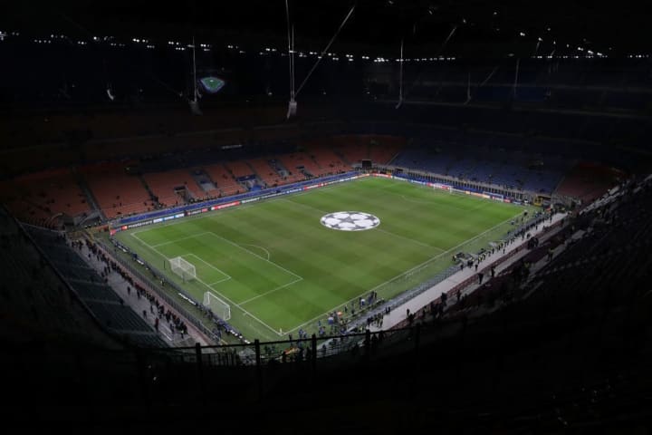 FC Internazionale v FC Barcelona: Group F - UEFA Champions League