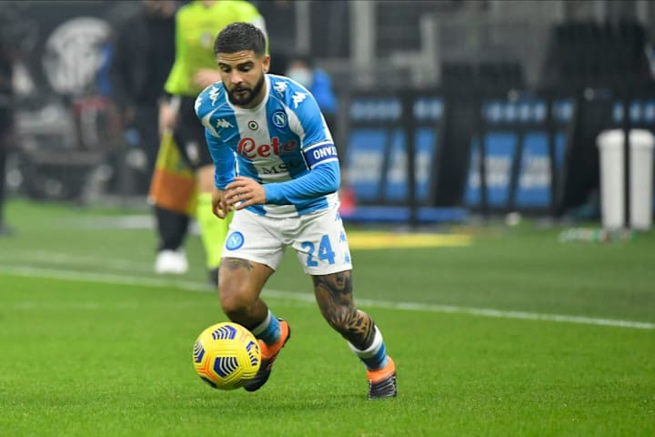 Lorenzo Insigne, capitano, durante lo scorso Inter-Napoli