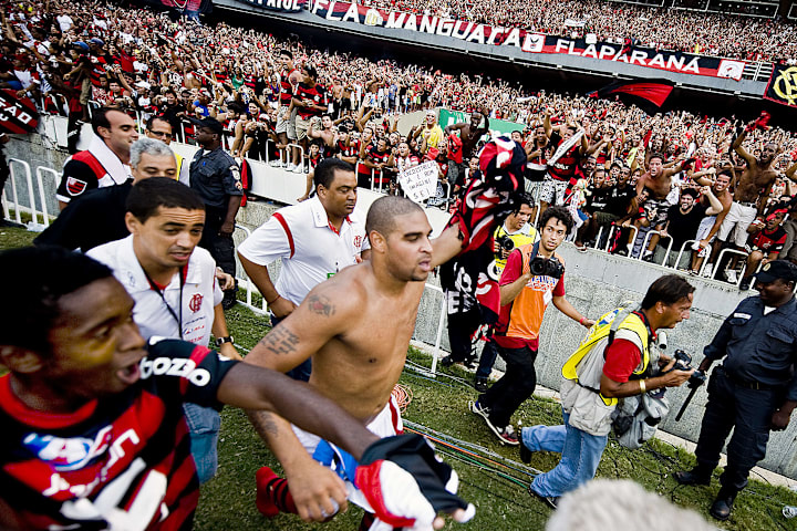Adriano e 'danone'.