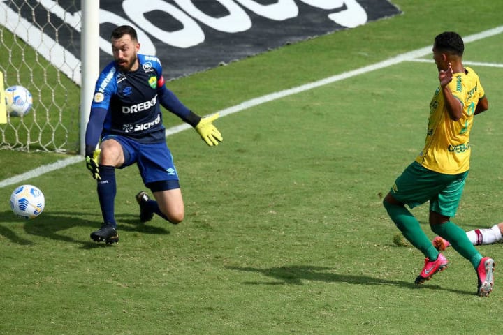 Gabriel Teixeira São Paulo Cuiabá Campeonato Brasileiro
