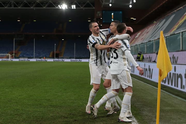 Genoa CFC v Juventus - Serie A