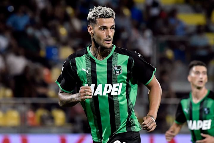 Gianluca Scamacca of US Sassuolo reacts during the pre...