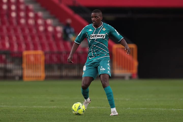 El Benfica negocia con William Carvalho 