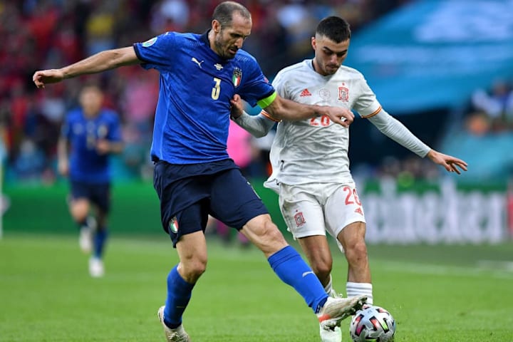 Pedri, Giorgio Chiellini