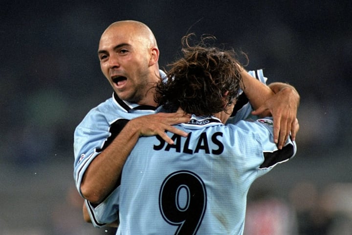 Ivan De La Pena and Marcelo Salas of Lazio celebrate