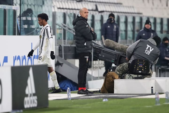 Cuadrado dopo l'espulsione con la Fiorentina