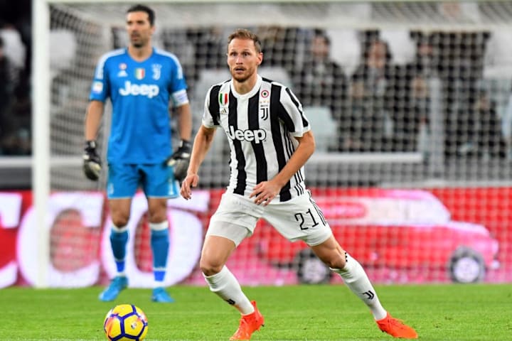 howedes