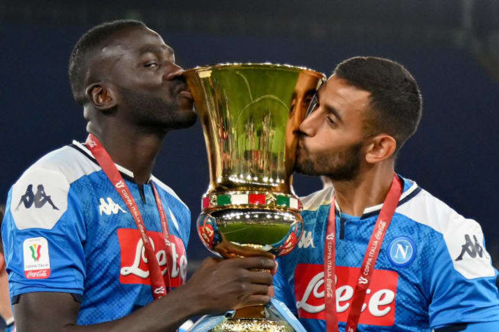 Koulibaly e Ghoulam con la Coppa Italia