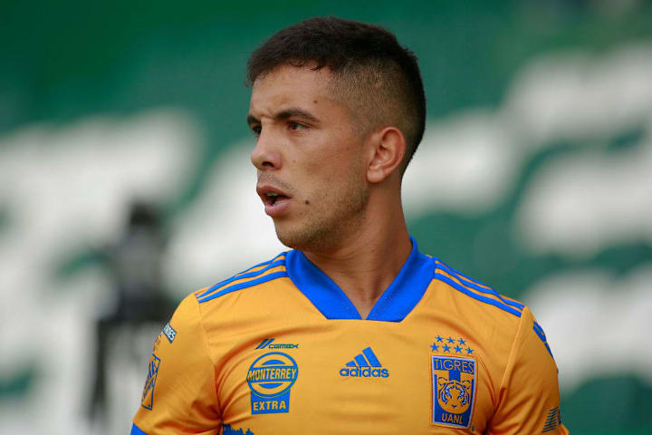 El jugador Leonardo Fernández.