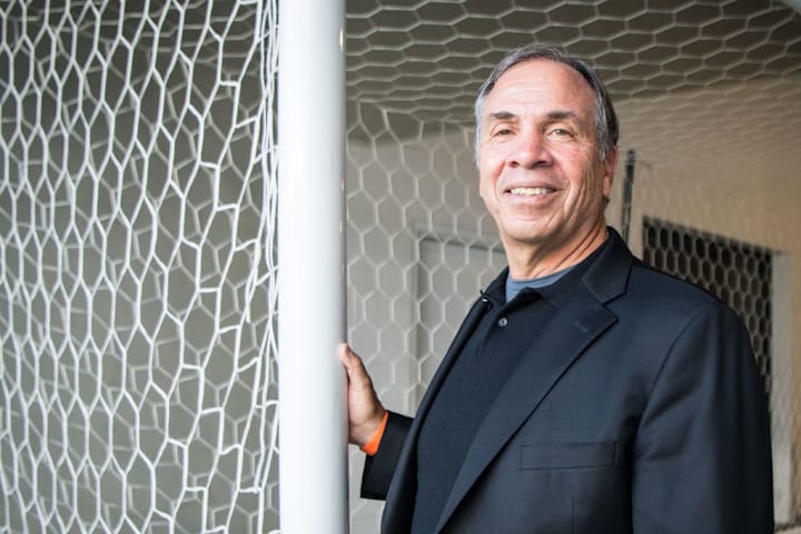 La carrera de Bruce Arena ha estado siempre muy vinculada al fútbol norteamericano
