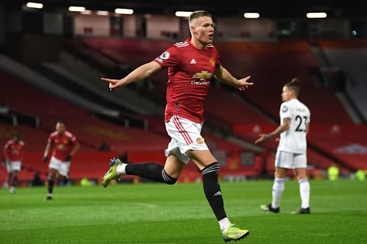 Manchester United v Leeds United - Premier League