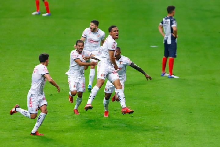 Mauro Manotas