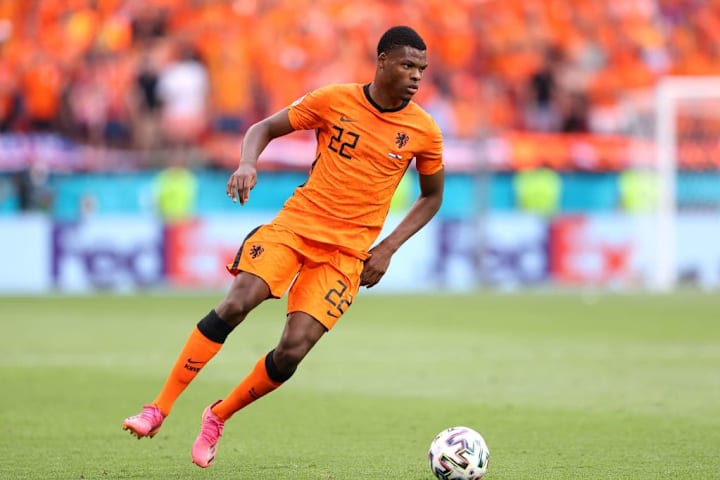 Denzel Dumfries