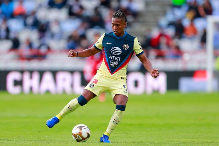 Pedro Aquino