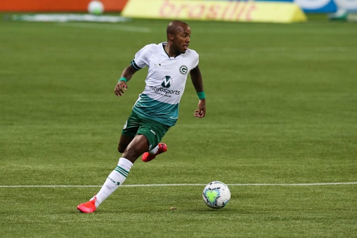 O Goiás vai com tudo contra o Galo para tentar sair da lanterna do Brasileirão.