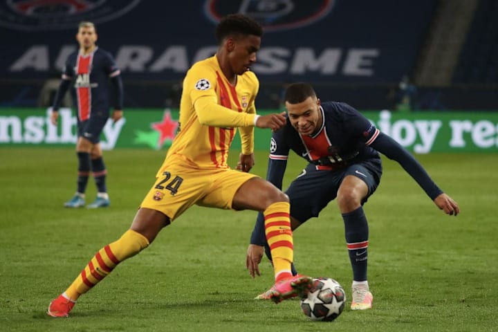 Junior Firpo, Barcelona, Mercado, Junior Firpo