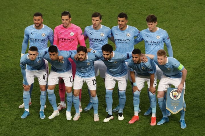Paris Saint-Germain v Manchester City  - UEFA Champions League Semi Final: Leg One