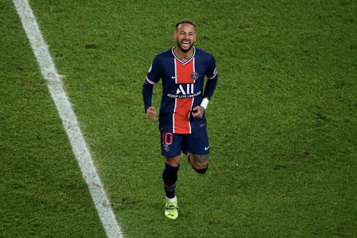 Paris Saint-Germain v Montpellier HSC - Ligue 1